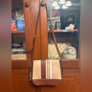 London Fog Gold and Brown Lock Keychain